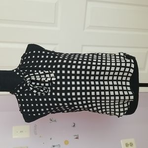 XOXO Women's Sleeveless shirt